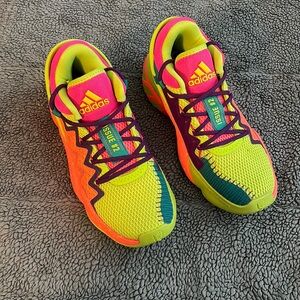 Adidas D.O.N Issue 2 Sneakers boys size 3.5